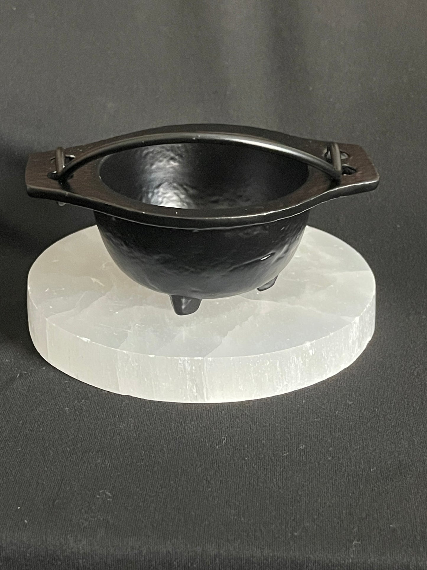 Cast Iron Cauldron Medium