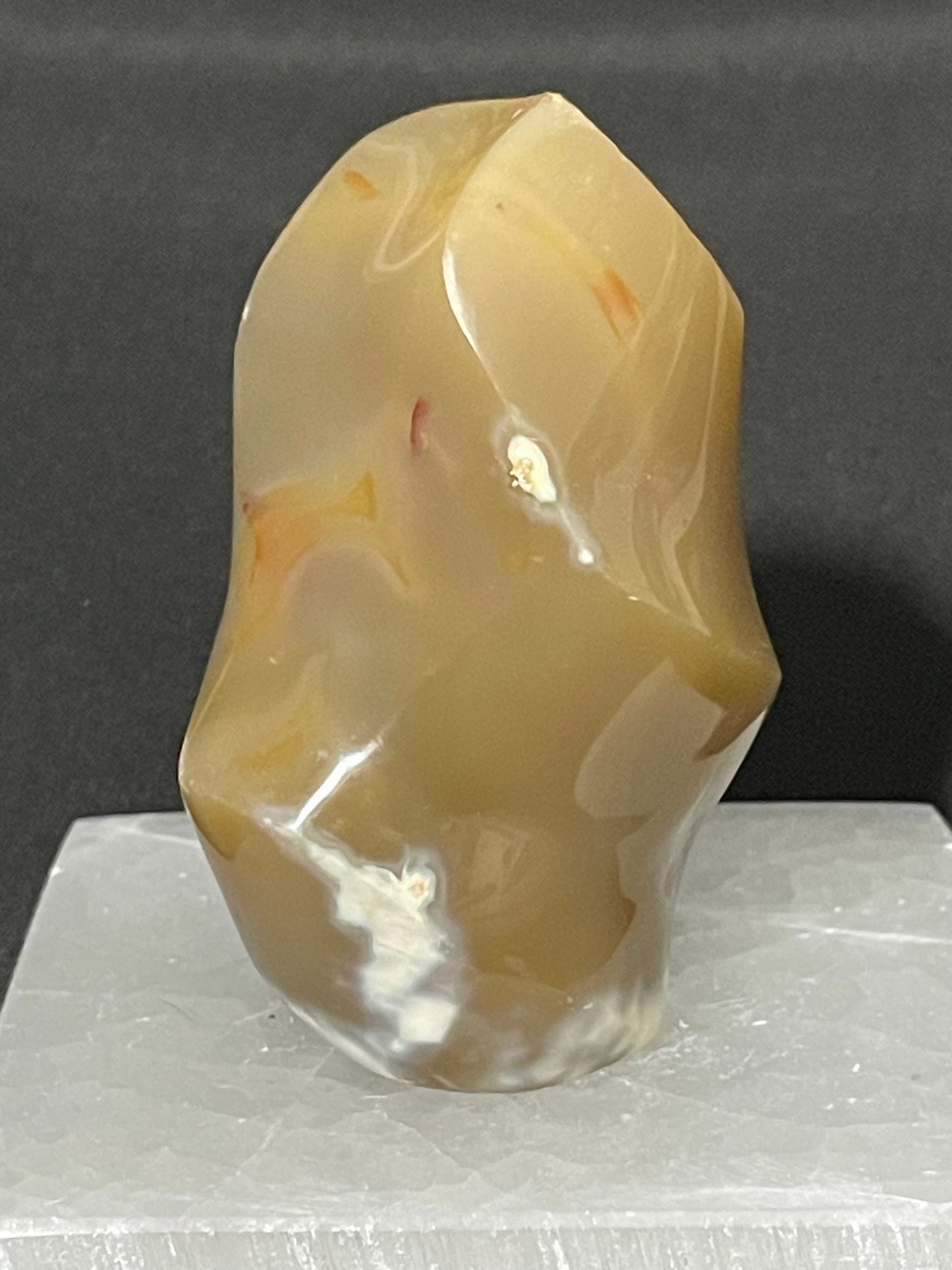 Occo Agate Flame